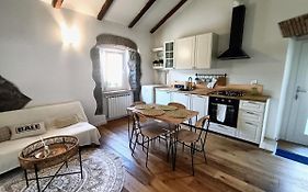 Addicted to Paradise La Petite Maison
